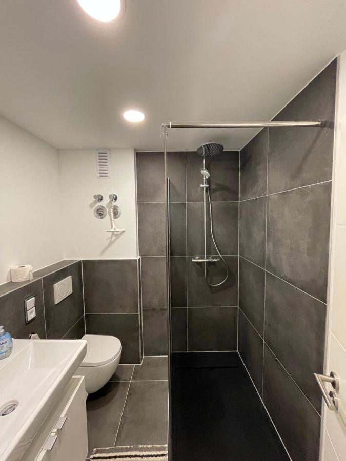 Modernes Appartement In Der Innenstadt Colonia Exterior foto